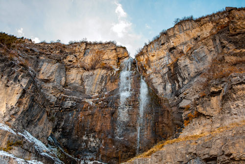 waterfall in provo canyon